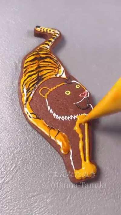 This tiger icing art