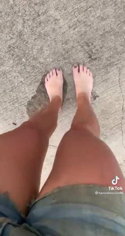 Tan line 👣