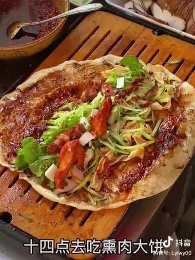 What to eat every hour of the day in Changsha, Hunan (24th hour is hospital visit)