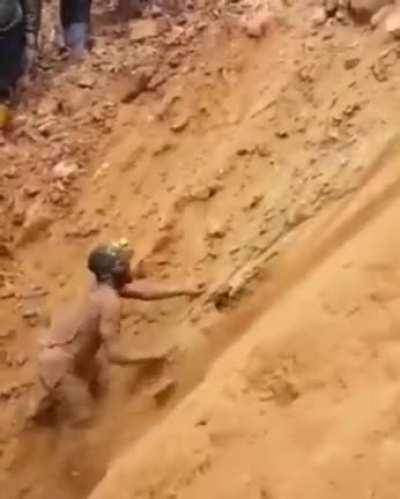 Another normal day of mining in Africa