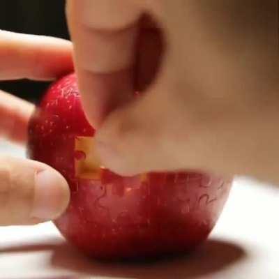 This apple puzzle is Mind-Blowing