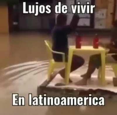 Lujos de vivir en Latinoamérica 😎👌