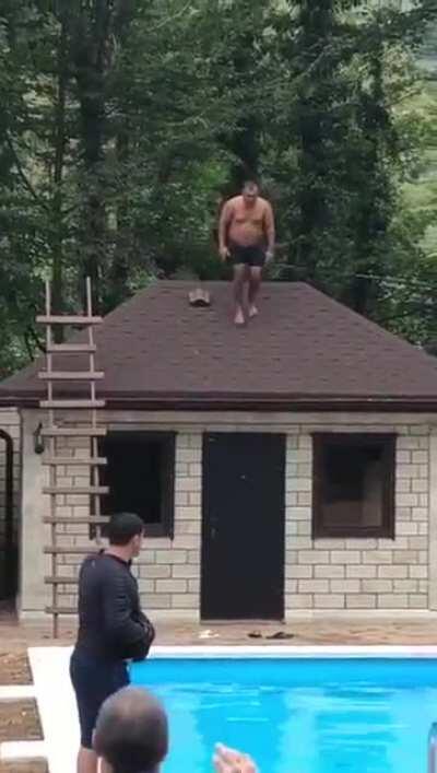 HMFT after I dive in the pool