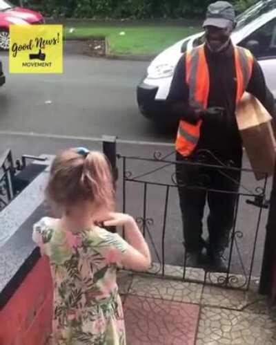 8-Year old greats deaf delivery driver with the greetings he taught her over several weeks. After several weeks she gets it right to the joy of the delivery driver.