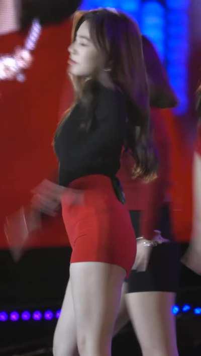 Red Velvet - Irene 🍑