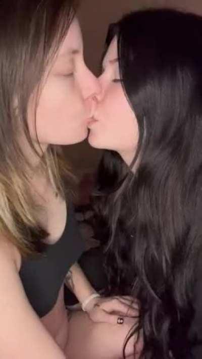 homemade makeouts ~