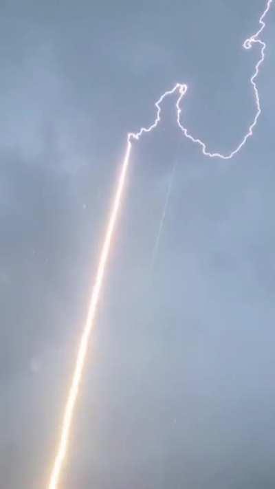 🔥 Lightning Bolt Is Guided To Ground Through Rocket Trail