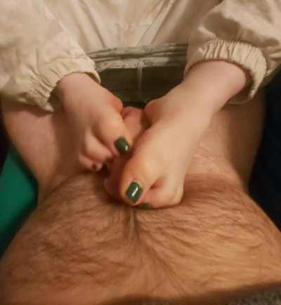 Her small toes always feels sooo good on my fat cock