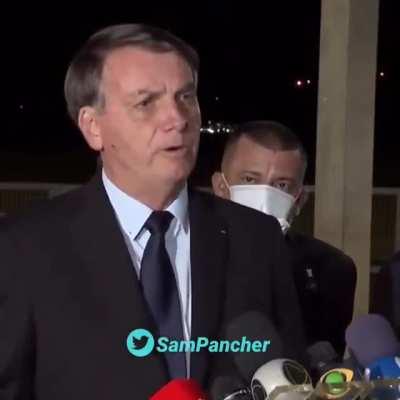 Bolsonaro acaba de assumir que os mortos por Coronavirus estão sendo divulgados mais tarde para não aparecer no Jornal Nacional