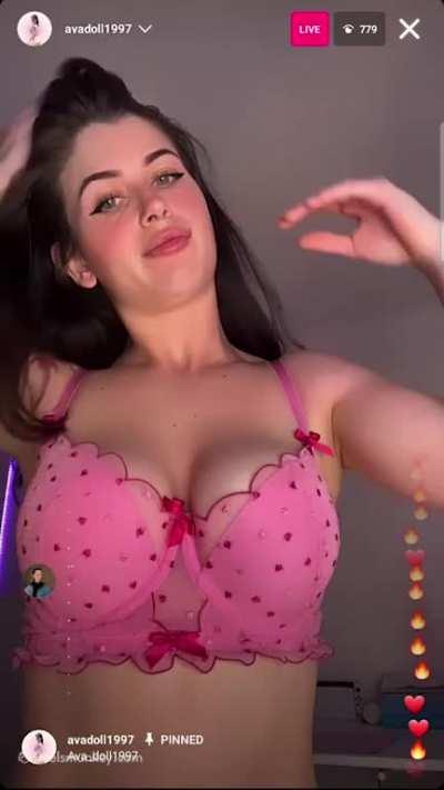 @avadoll1997