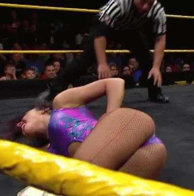 Peyton Royce pain