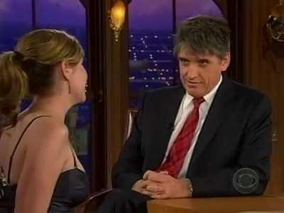 Jenna Fischer with some plot on The Late Late Show