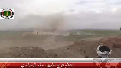 Iraqi militia shoots and kills isis suicide bombers running tworads their position