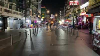 First Friday night of Khaosan road since latest lockdown.