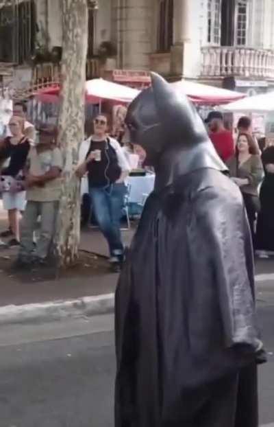 PLEASE HELP!! I found this video on Instagram the other day of this street performer covering Heaven Knows I’m Miserable Now. I really enjoyed it. Please help me find the full video!!