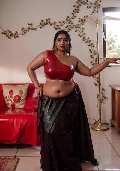 (GIF) Desi belly dancer