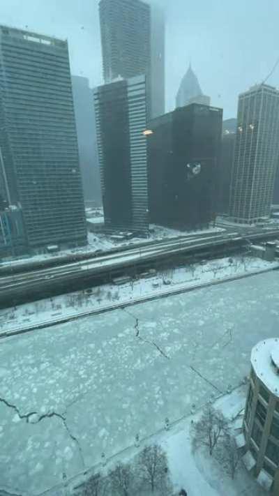 Layers of ice shifting from Chicago's wind gusts