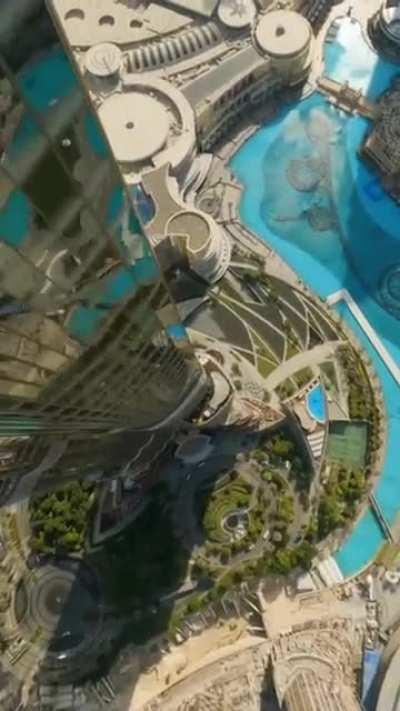 Flying Down the Burj Khalifa