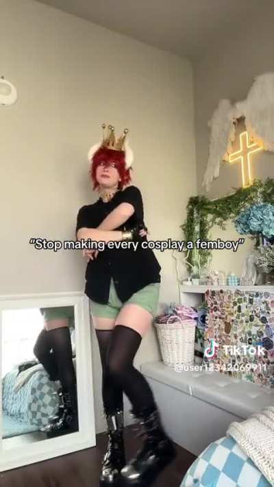 Stop making every cosplay a femboy 