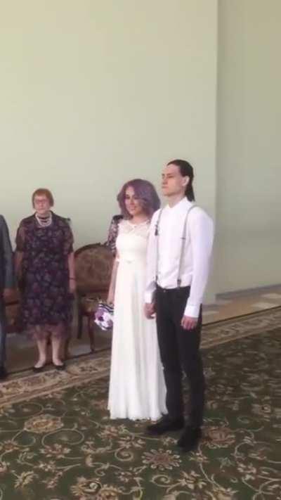 WCGW wearing what you want at a wedding