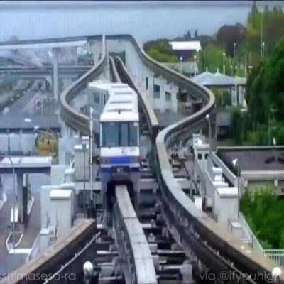 As one of the biggest destinations for tourists, Osaka has a highly synchronized monorail system.