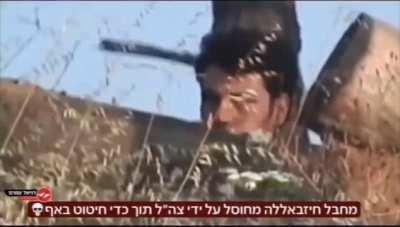 Pro-Assad soldier gets headshoted by Syrian rebel