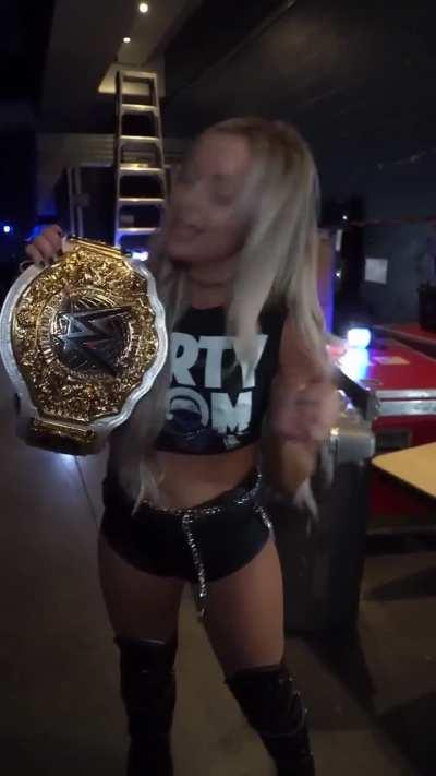 Liv backstage with the belt | 6/22/24