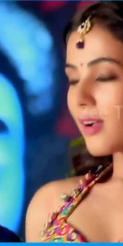 Sonal chauhan hot navel pierced editz part 2