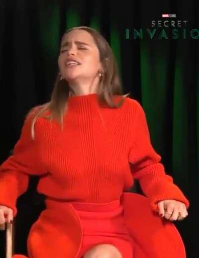 I don't think there is a man out there who doesn't want Emilia Clarke to bounce on their cock