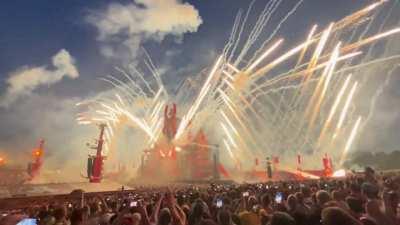 Defqon.1 Endshow pyro fail