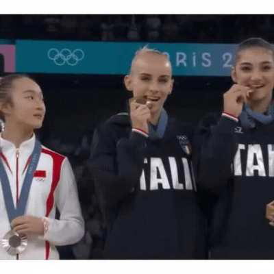 Cute Olympics Moment : GirlsMirin