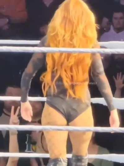 Becky Lynch 😳