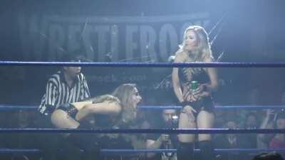 Due to popular demand, the Avary/Scarlett Bordeaux moment