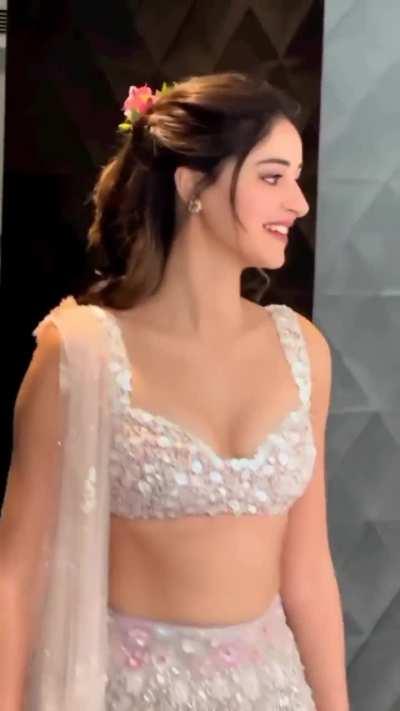 Ananya pandey 