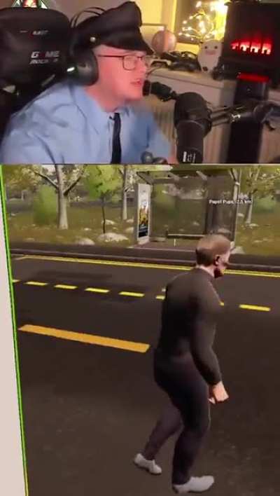 Streaming your ‘bus-simulator’(?) ends in fire & brimstone due to cranky pedestrian sim. Amazing. 