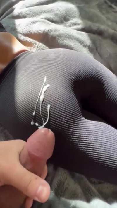 Gym leggings completely ruined… 