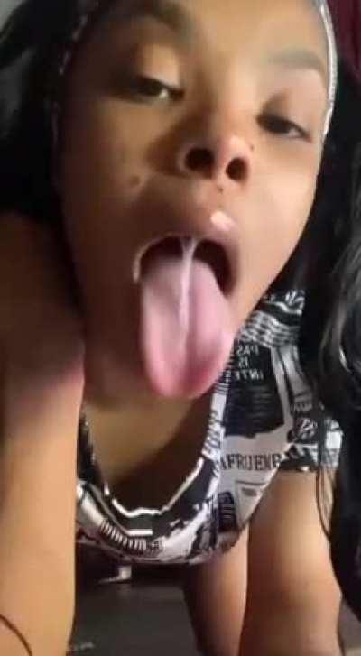 Ebony Drooling Cum - ðŸ”¥ Cum In Mouth Dripping Drooling Ebony Sloppy Spitroast :...