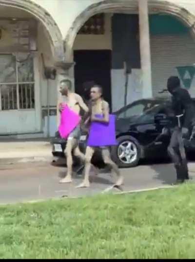 CJNG de Tepititlan de Morelos, Jalisco forcing burglars and thieves to walk the street stripped naked