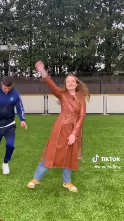 Mason Mount will be on a soon-to-be released Pro Direct Soccer video! Here’s the TikTok promo that was recently filmed for the episode.