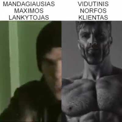 Maxas lankosi Maximoje? 😳😳😳😳