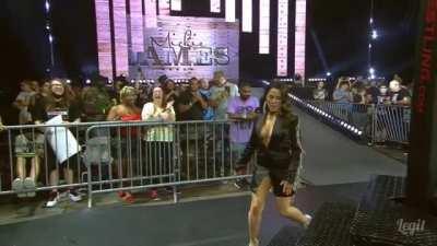 Mickie James