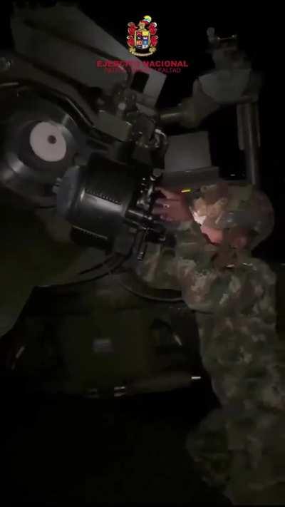 Colombian army artillery fires at FARC positions, 24/4/24