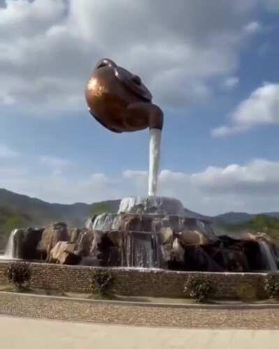 Amazing teapot structure... like who builds these??