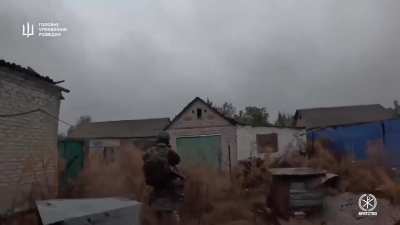 First-person footage of Ukrainian paratroopers and special forces liberating the village of Kruhliakivka, Kharkiv Oblast. 