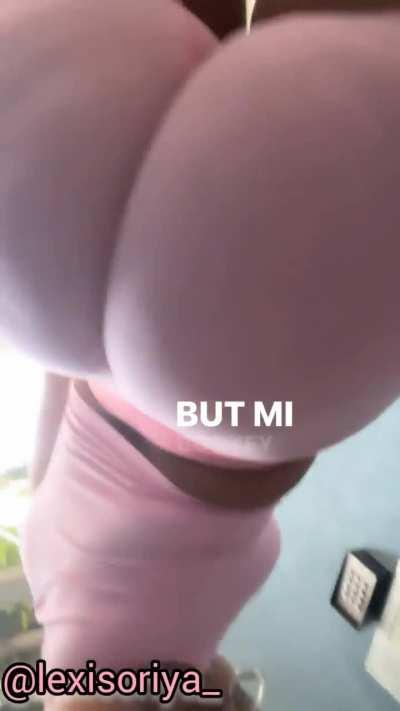 🍑🤳🏿💖