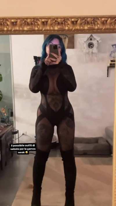 Riae in a bodysuit = happiness