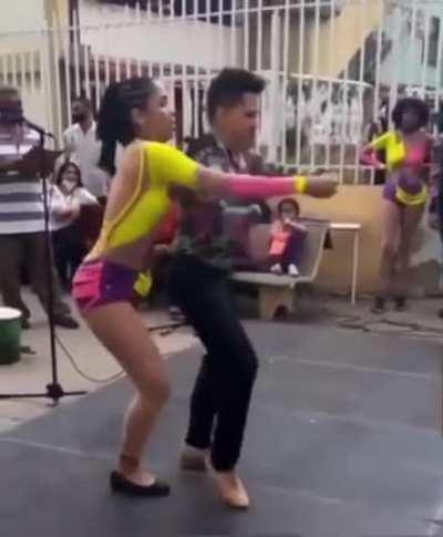 These salsa dancers. Makes you wow to their performance