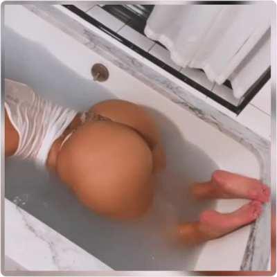 Ass in the bath