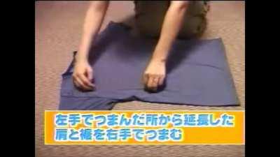 Japanese way of folding T-shirts