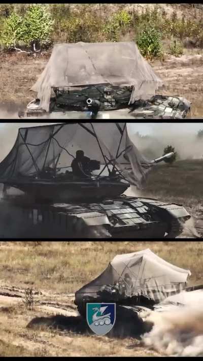 A Ukrainian tank of the 36th sep. Marine Brigade in action. Possibly training footage. The Brigade operates in the Kursk/Kharkiv Border region as a fire support and reserve unit. October 2024.